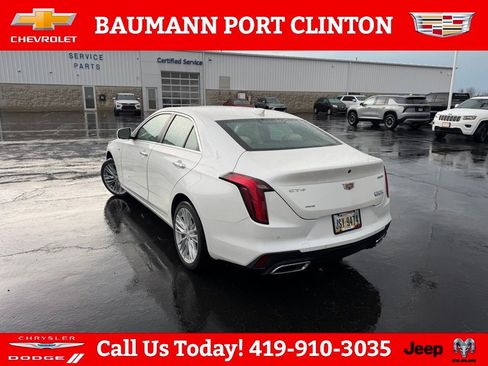 Used 2023 Cadillac CT4 Premium Luxury image 5