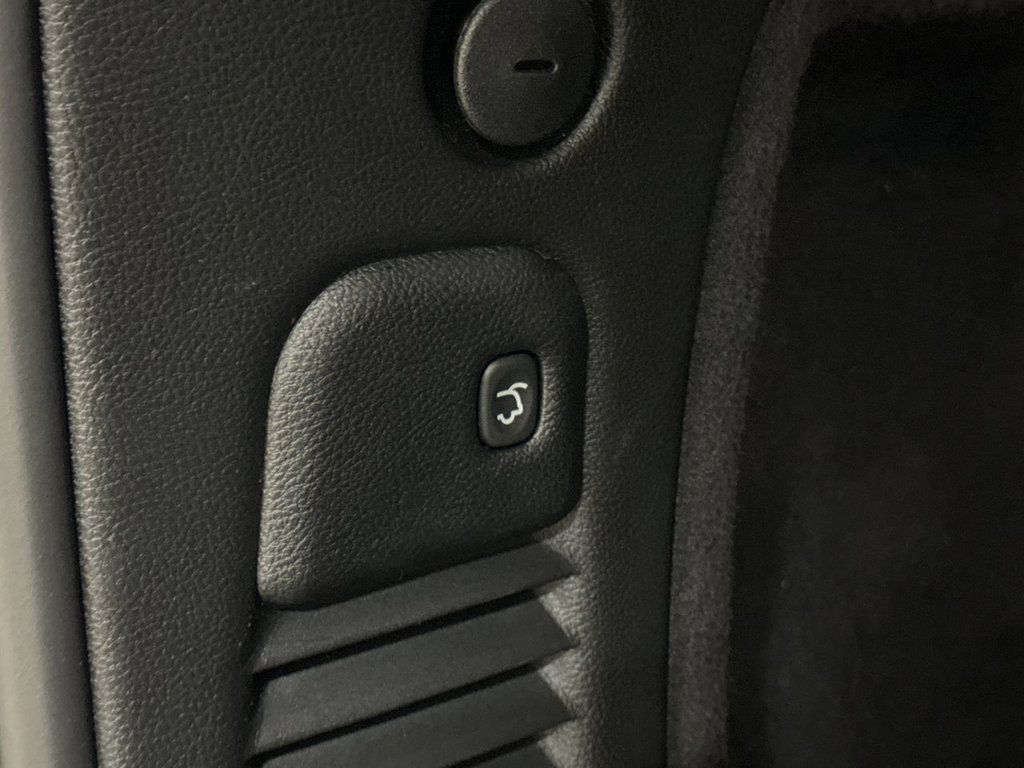 Used 2024 Dodge Durango GT AWD/4WD image 30