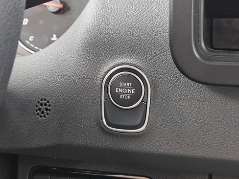 Used 2023 Mercedes-Benz Sprinter 3500 image 21