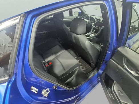 Used 2019 Honda Civic Sport image 17