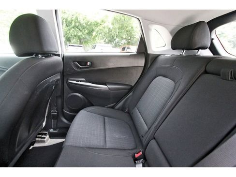 Used 2022 Hyundai Kona SEL FWD image 10