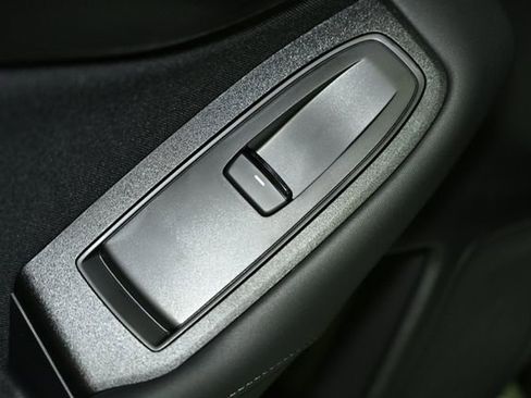 Used 2025 Subaru Outback Premium w/ Popular Package #1A image 53