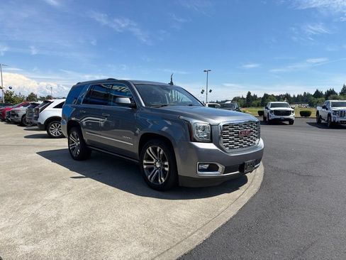 Used 2019 GMC Yukon Denali w/ Denali Ultimate Package AWD/4WD image 6