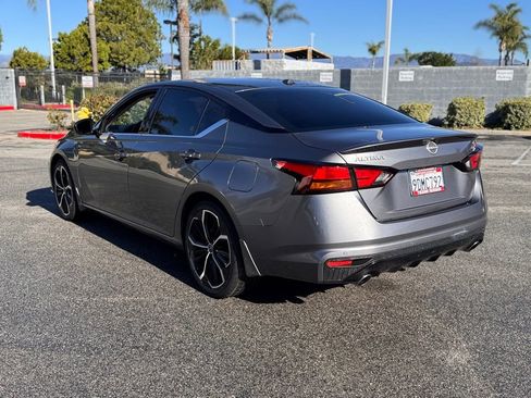 Certified 2023 Nissan Altima 2.5 SR image 6