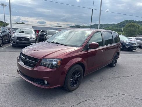 Used 2019 Dodge Grand Caravan GT FWD image 4