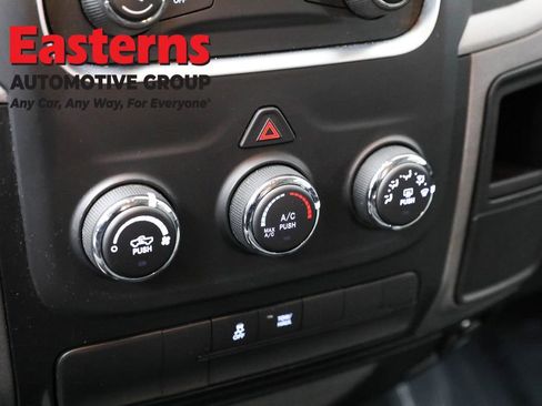 Used 2015 RAM 1500 Express w/ Black Ram 1500 Express Group image 20
