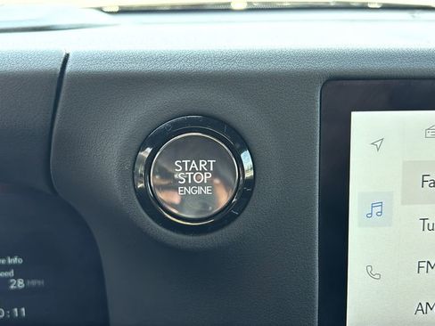 Used 2024 Lexus GX 550 w/ Accessory Package (2T) image 15