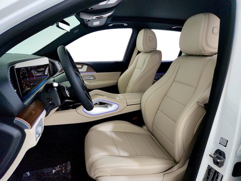 Certified 2026 Mercedes-Benz GLE 350 4MATIC image 4