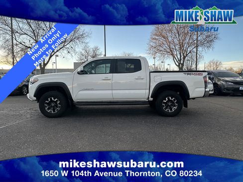 Used 2022 Toyota Tacoma TRD Off-Road image 27