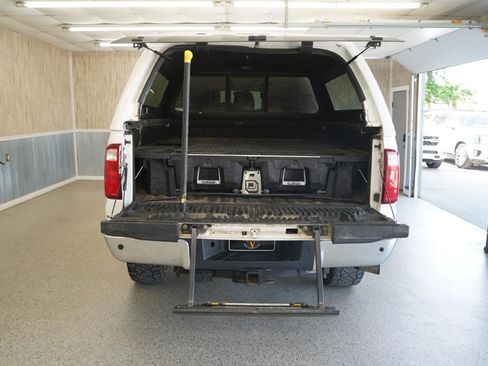 Used 2016 Ford F250 King Ranch w/ FX4 Off-Road Package AWD/4WD image 40