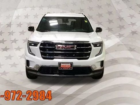 Used 2025 GMC Acadia Elevation AWD/4WD image 8