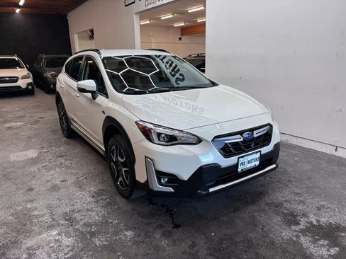 Used 2021 Subaru Crosstrek Hybrid w/ Popular Package #4A AWD/4WD image 2