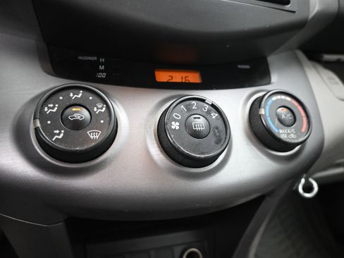 Used 2008 Toyota RAV4 2WD image 30