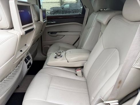 Used 2016 Cadillac SRX Premium w/ Driver Assist Package image 14