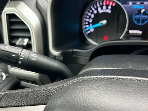 Used 2020 Ford F350 Lariat image 17