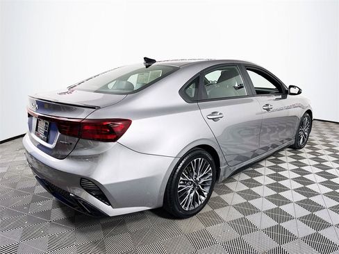 Used 2023 Kia Forte GT-Line w/ GT-Line Premium Package image 7