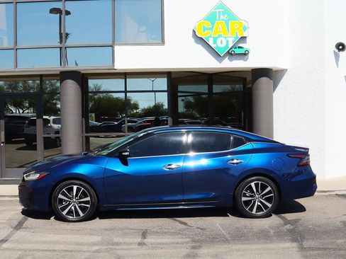 Used 2022 Nissan Maxima SV w/ Floor Mat Group image 8