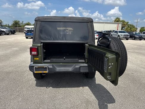 Used 2022 Jeep Wrangler Unlimited Sport AWD/4WD image 26