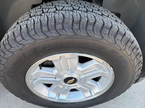 Used 2009 Chevrolet Tahoe LT image 24