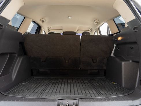 Used 2019 Ford Escape SE FWD image 10