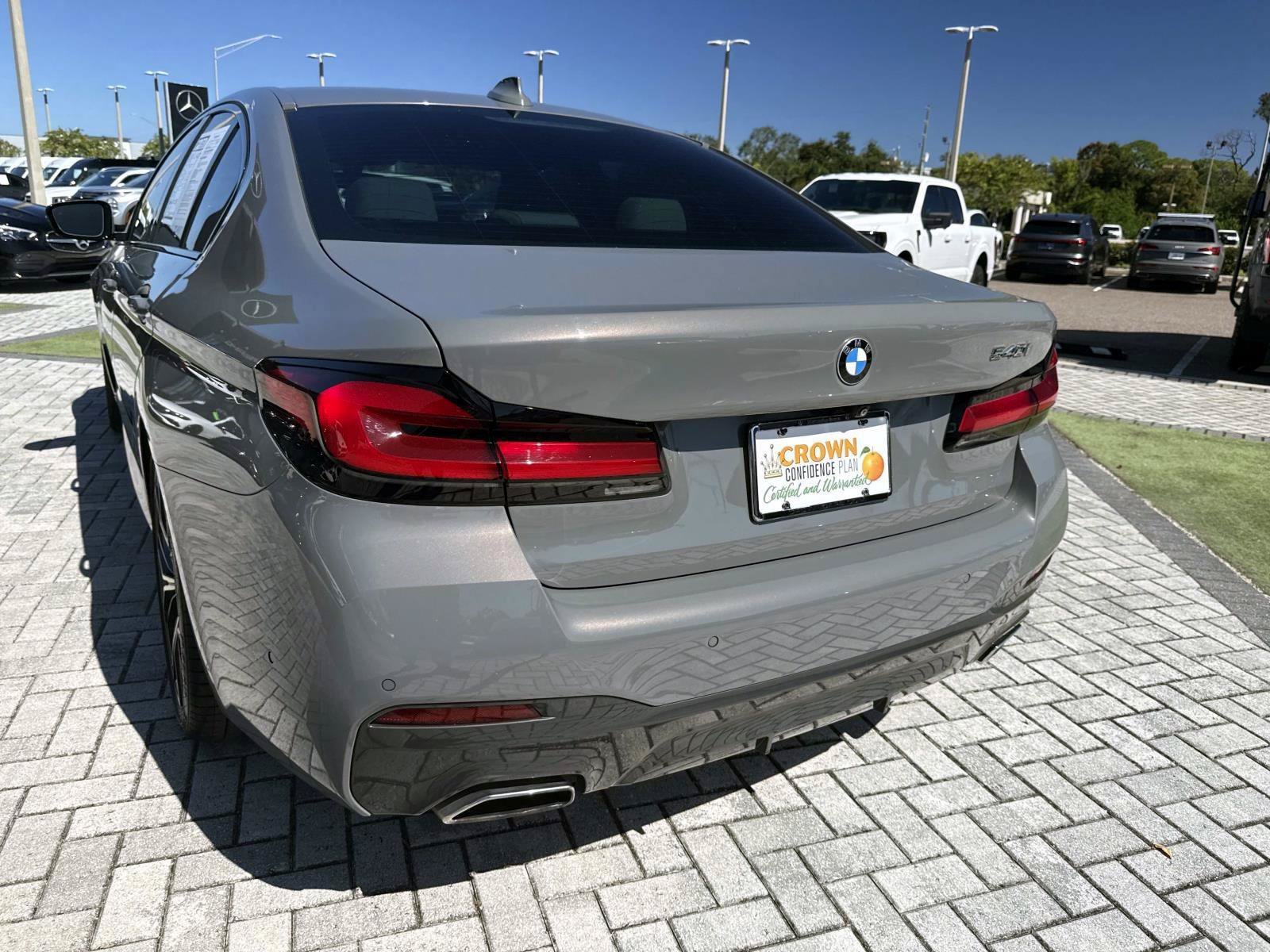 Used 2021 BMW 540i w/ M Sport Package RWD image 9