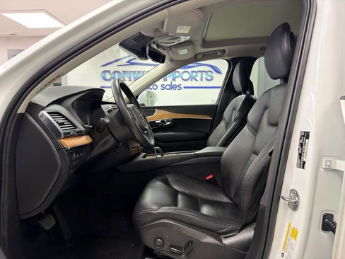 Used 2022 Volvo XC90 T8 Inscription Expression image 9