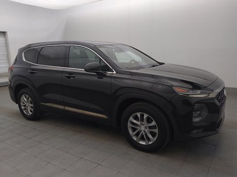 Used 2019 Hyundai Santa Fe SEL FWD image 11