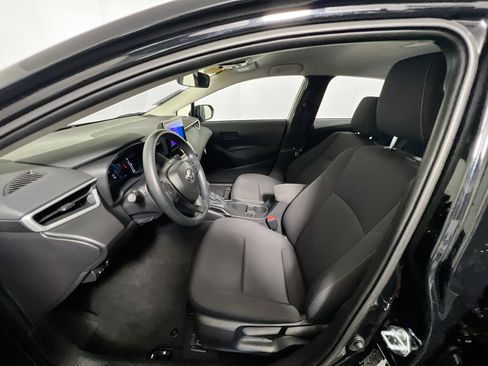 Used 2026 Toyota Corolla LE FWD image 14