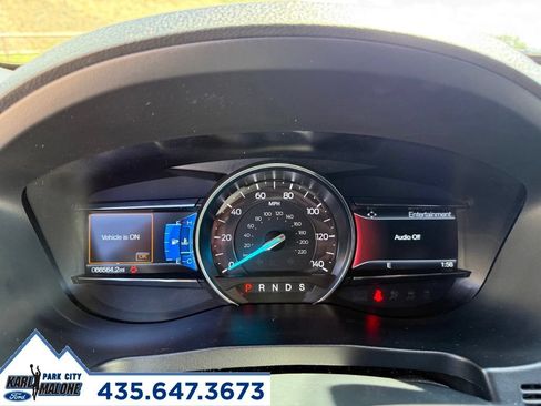 Used 2019 Ford Explorer XLT w/ Equipment Group 202A AWD/4WD image 18