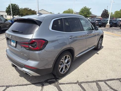 Used 2024 BMW X3 xDrive30i w/ Premium Package w/ZPA AWD/4WD image 4