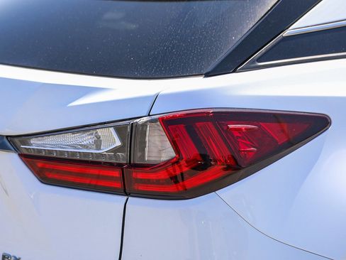 Used 2022 Lexus RX 450h F Sport image 9