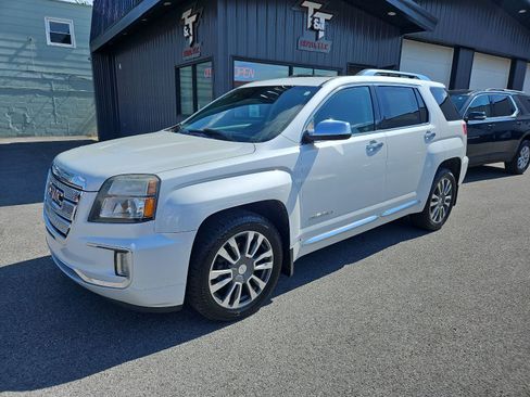 Used 2016 GMC Terrain Denali AWD/4WD image 2
