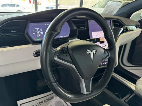 Used 2019 Tesla Model X Long Range AWD/4WD image 23
