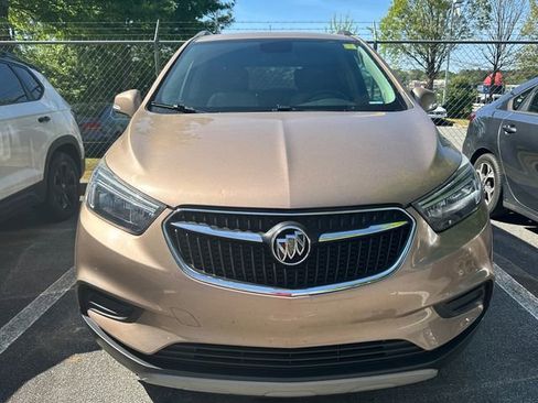 Used 2019 Buick Encore Preferred image 2