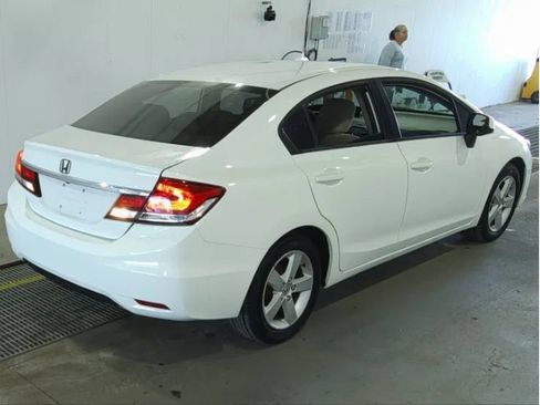 Used 2013 Honda Civic LX image 2