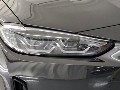 Used 2023 BMW i4 eDrive40 w/ Premium Package RWD image 10