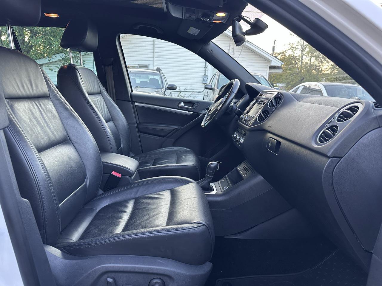 Used 2014 Volkswagen Tiguan R-Line AWD/4WD image 11