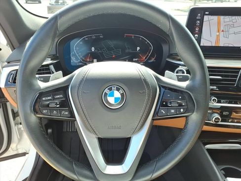 Used 2022 BMW 530i xDrive w/ Premium Package AWD/4WD image 22