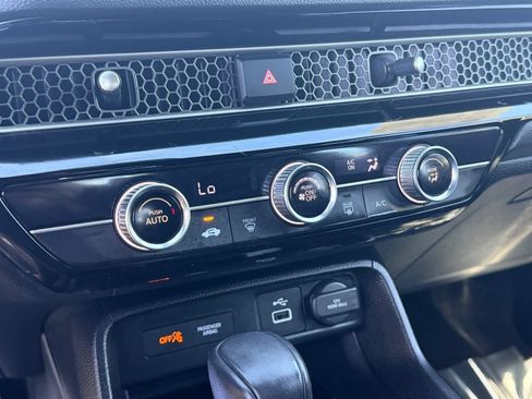 Certified 2024 Honda Civic Sport image 28