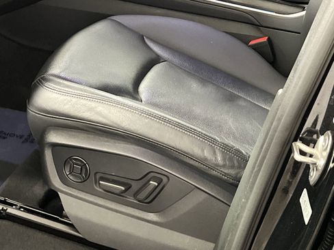 Used 2023 Audi Q7 2.0T Premium Plus w/ Premium Plus Package image 14