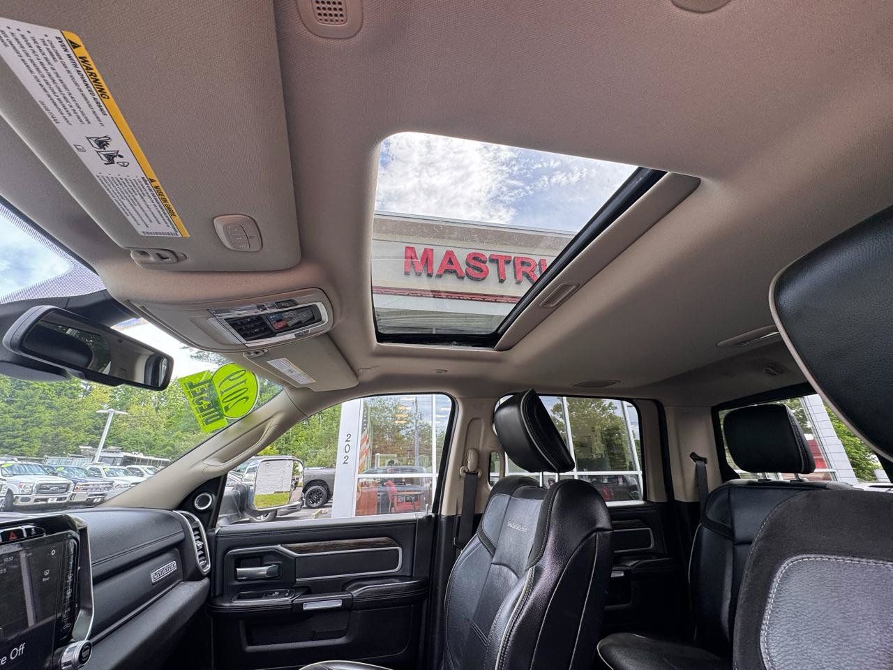 Used 2019 RAM 3500 Laramie AWD/4WD image 26