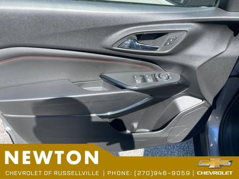 New 2026 Chevrolet Trax RS w/ Driver Confidence Package FWD image 8