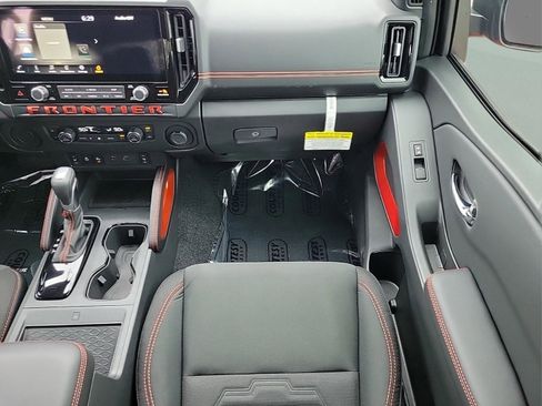 New 2025 Nissan Frontier Pro-X w/ Pro Convenience Package image 15
