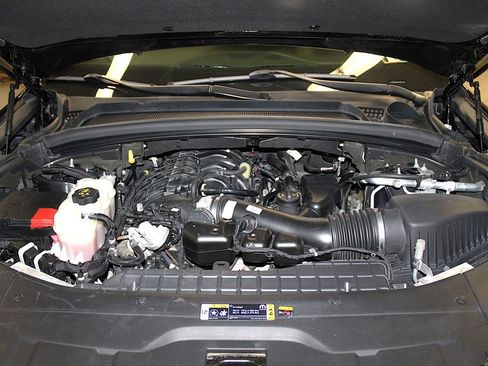 Certified 2022 Jeep Grand Cherokee L Limited AWD/4WD image 46