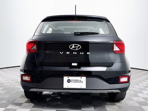 New 2026 Hyundai Venue SEL FWD image 5