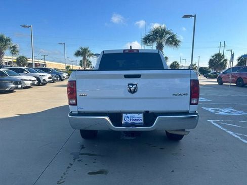 Used 2022 RAM 1500 Classic SLT w/ Electronics Group AWD/4WD image 5