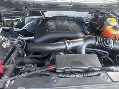 Used 2014 Ford F150 Limited image 26