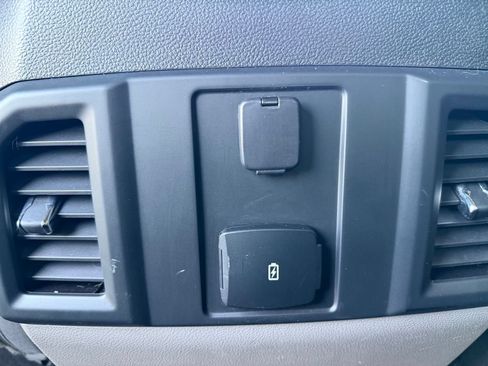 Used 2019 Ford F150 XL w/ Equipment Group 101A Mid AWD/4WD image 21