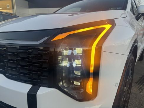 Certified 2026 Kia Sportage SX image 9