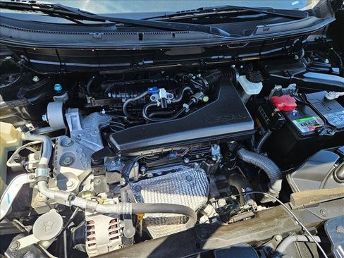Used 2014 Nissan Rogue SV w/ SV Premium Package FWD image 22